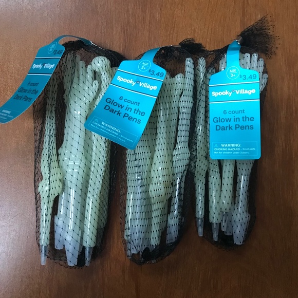 Halloween Spooky Village Glow in the Dark Pens for sale 6 count per pack - Picture 1 of 5